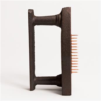 MAN RAY Cadeau.